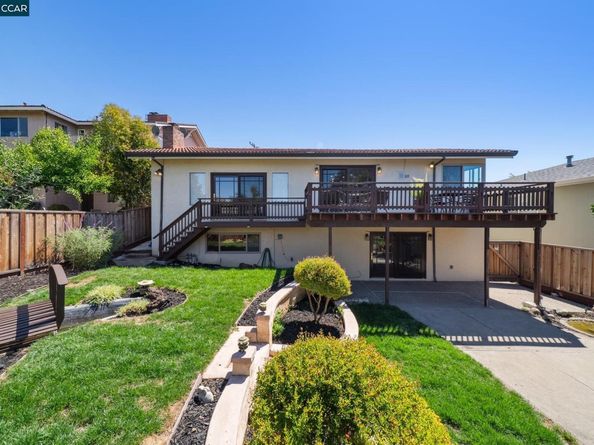 4051 Rhoda Ave, Oakland CA 94602
