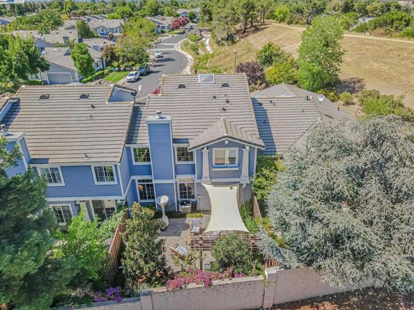 1481 Calle De Las Granvas, Livermore CA 94551