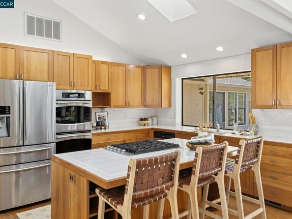 131 Clover Hill Court, Danville CA 94526