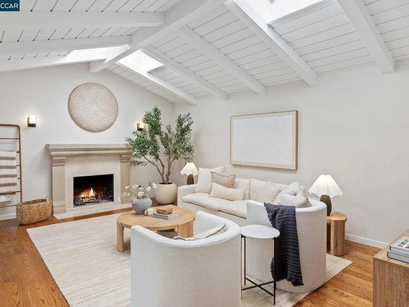 131 Clover Hill Court, Danville CA 94526