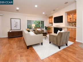 2733 Ptarmigan Dr 2, Walnut Creek CA 94595