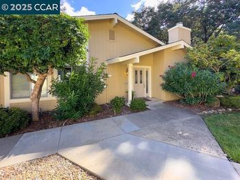 2733 Ptarmigan Dr