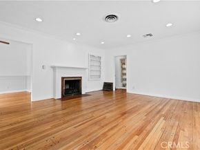 6301 Farmdale, North Hollywood (los Angeles) CA 91606