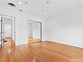 6301 Farmdale, North Hollywood (los Angeles) CA 91606