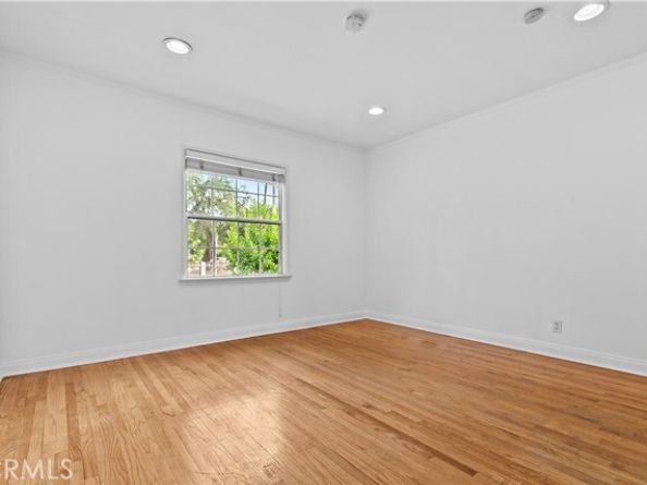 6301 Farmdale, North Hollywood (los Angeles) CA 91606