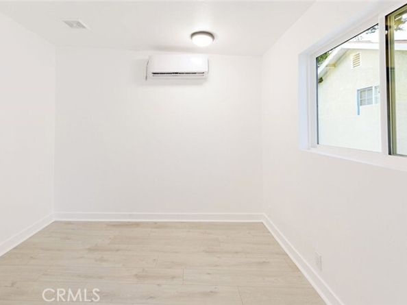 13631 Eldridge Avenue, Sylmar (los Angeles) CA 91342