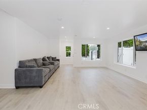 13631 Eldridge Avenue, Sylmar (los Angeles) CA 91342