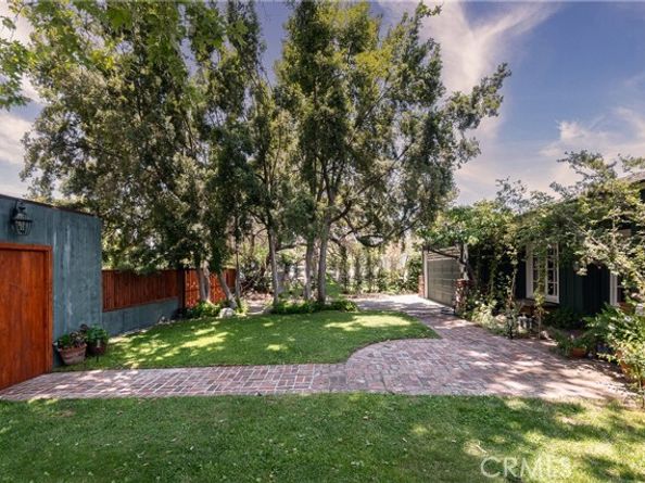 5108 Strohm, North Hollywood (los Angeles) CA 91601