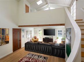 5108 Strohm, North Hollywood (los Angeles) CA 91601