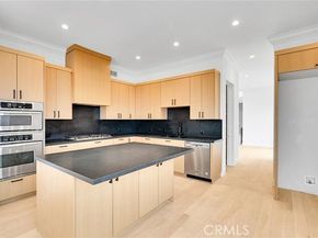 10050 Olivia Ter, Sun Valley (los Angeles) CA 91352
