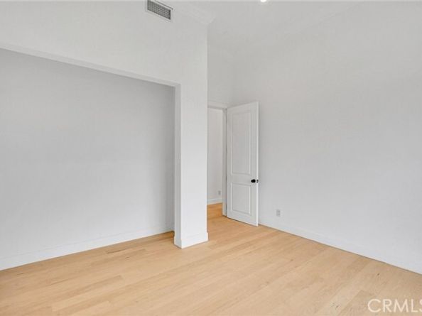 10050 Olivia Ter, Sun Valley (los Angeles) CA 91352