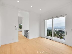 10050 Olivia Ter, Sun Valley (los Angeles) CA 91352