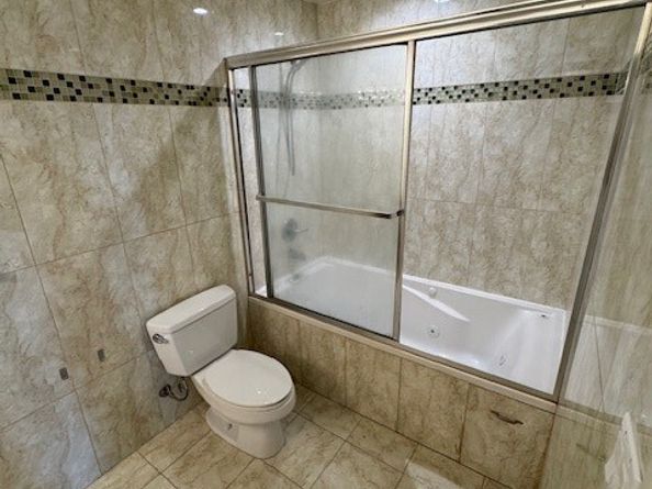 11501 Hatteras Street 6, North Hollywood (los Angeles) CA 91601