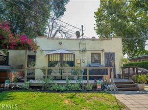 7319 Owensmouth Avenue, Canoga Park (los Angeles) CA 91303