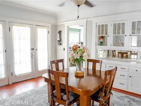 7319 Owensmouth Avenue, Canoga Park (los Angeles) CA 91303