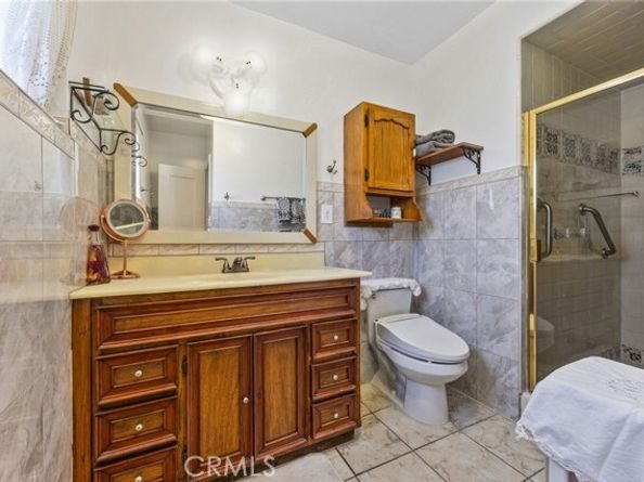 3303 Paola, Los Angeles CA 90032