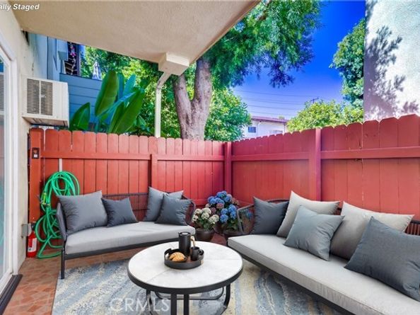 241 S Avenue 57 110, Highland Park (los Angeles) CA 90042