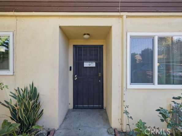 4109 W 5th, Santa Ana CA 92703