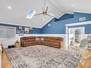 331 Walnut Street, Newport Beach CA 92663