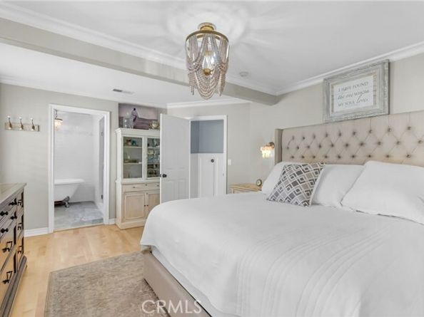 331 Walnut Street, Newport Beach CA 92663