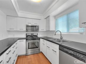 11154 Huston Street 7, North Hollywood (los Angeles) CA 91601