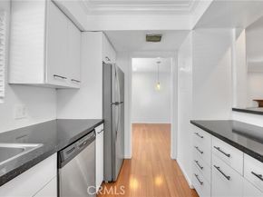 11154 Huston Street 7, North Hollywood (los Angeles) CA 91601