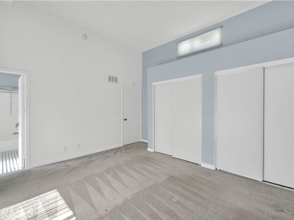 11154 Huston Street 7, North Hollywood (los Angeles) CA 91601