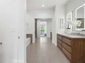 38 Brassie, Laguna Hills CA 92679