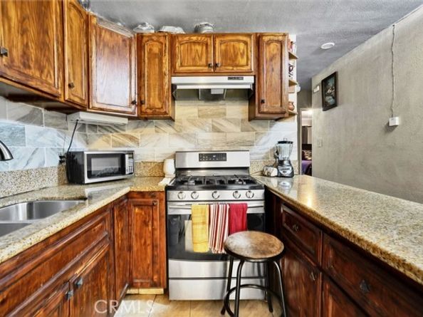 3365 Santa Fe Avenue 88, Long Beach CA 90810