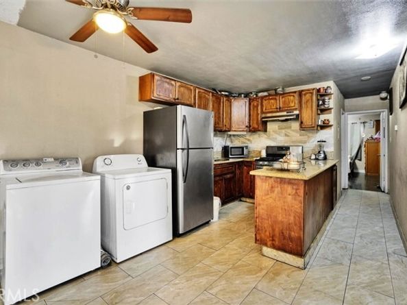 3365 Santa Fe Avenue 88, Long Beach CA 90810