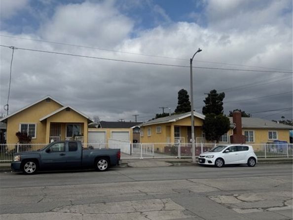 909 W Denni Street, Wilmington (los Angeles) CA 90744
