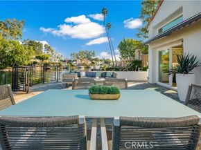 22576 Lake Forest Lane, Lake Forest (el Toro) CA 92630