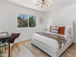 22576 Lake Forest Lane, Lake Forest (el Toro) CA 92630