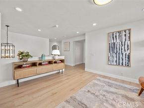 20 Flores, Lake Forest (el Toro) CA 92610