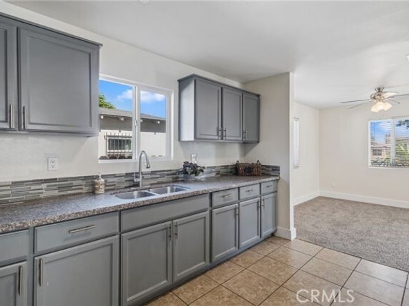330 E 101st Street, Los Angeles CA 90003
