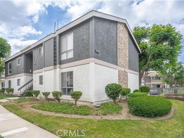 2803 S Fairview C, Santa Ana CA 92704