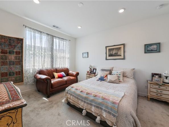 328 Adela, Lake Forest (el Toro) CA 92630