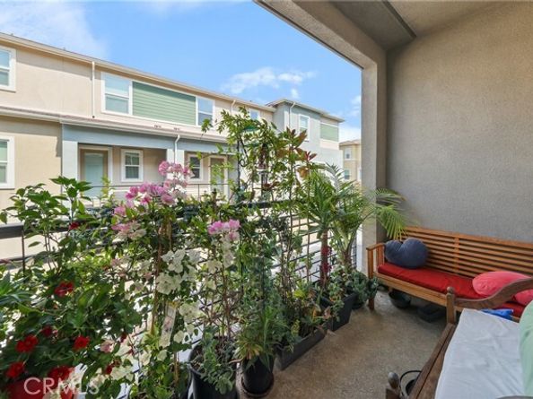 328 Adela, Lake Forest (el Toro) CA 92630