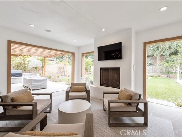 13 Goldenrod, Lake Forest (el Toro) CA 92630