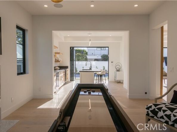 600 Powell Place, Newport Beach CA 92663
