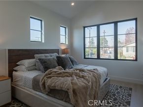 600 Powell Place, Newport Beach CA 92663