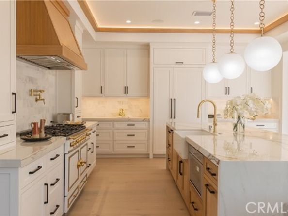 600 Powell Place, Newport Beach CA 92663
