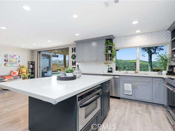 536 S Circulo Lazo, Anaheim CA 92807