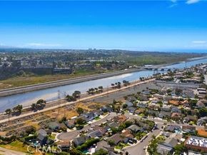 21022 Manessa, Huntington Beach CA 92646