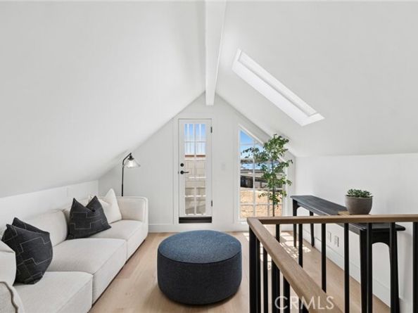 1927 Bayside Drive, Corona Del Mar (newport Beach) CA 92625