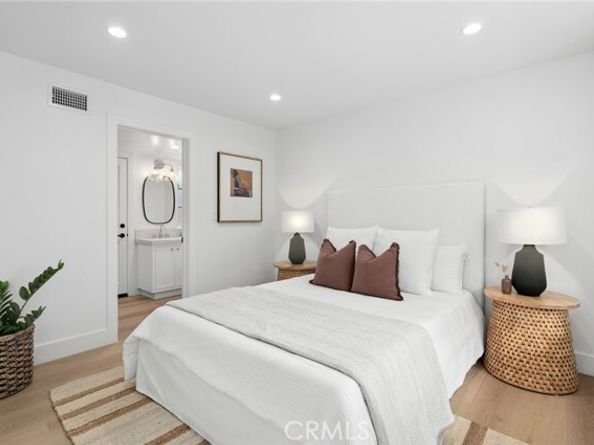 1927 Bayside Drive, Corona Del Mar (newport Beach) CA 92625