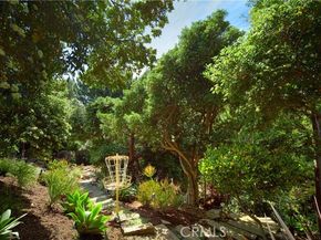 333 Milford Drive, Corona Del Mar (newport Beach) CA 92625