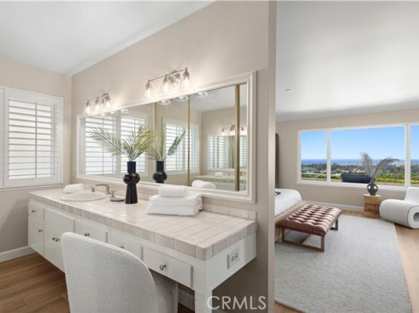 31 Carmel Bay Drive, Corona Del Mar (newport Beach) CA 92625