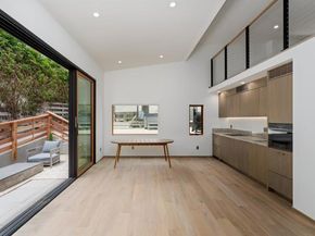 1011 Neptune Ave, Encinitas CA 92024