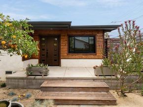 1011 Neptune Ave, Encinitas CA 92024